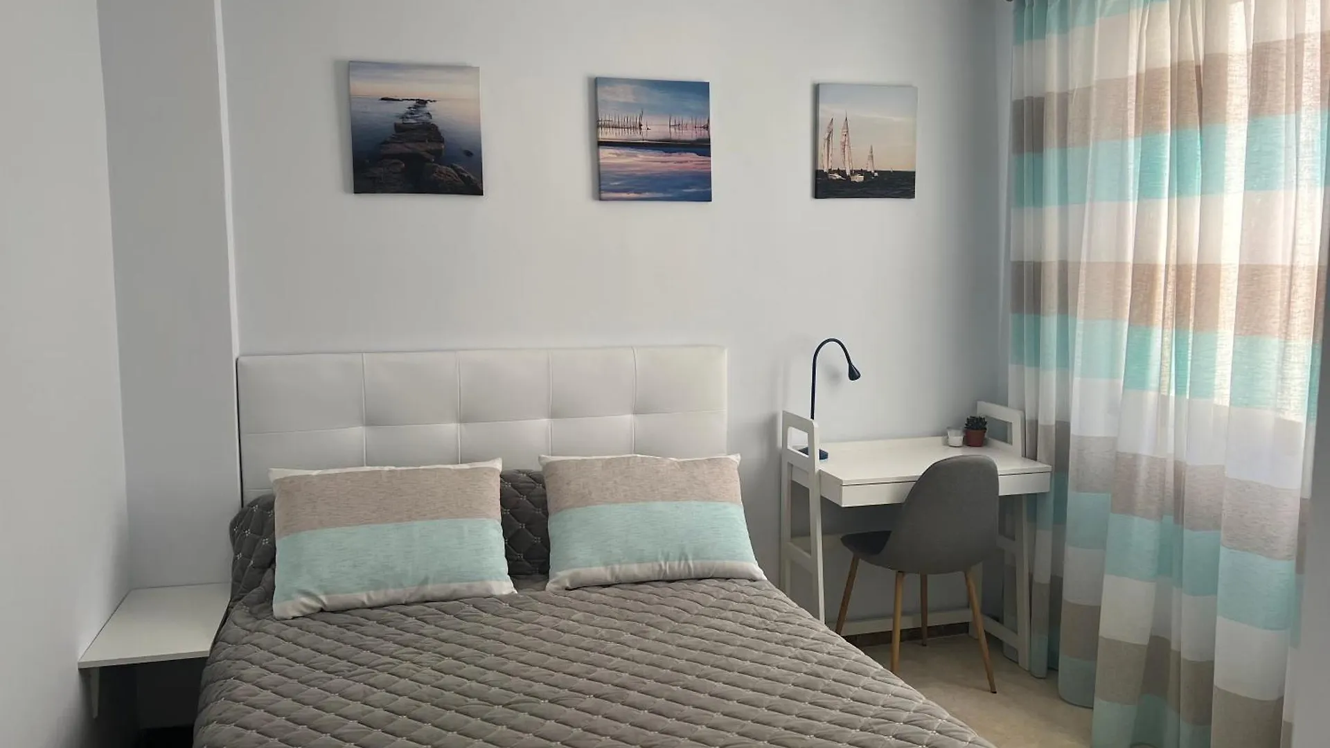 4 Bedroom 2 Bathroom Penthouse With Private Patio And Jacuzzi, Astonishing Views Of Los Gigantes Puerto de Santiago  0*, Puerto de Santiago (Tenerife)